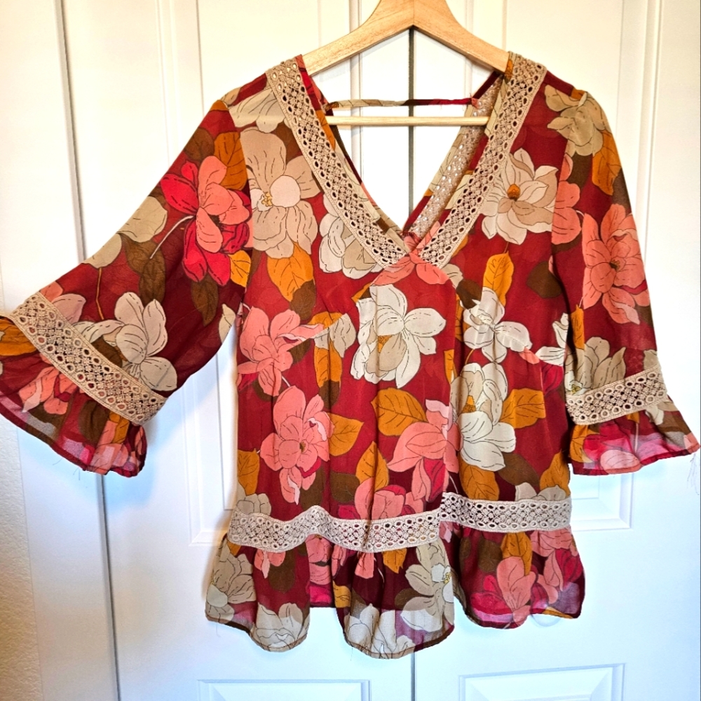 Sheer Floral Flowy Blouse DR2 Nordstrom Rack Size Small